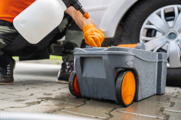 Portable Toilet Options We Offer in Valparaiso, FL